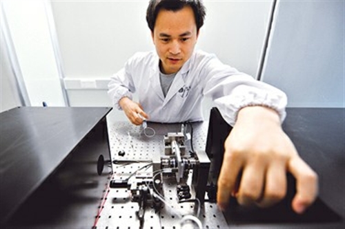 0.1秒，給蛋白質(zhì)拍張“高清照”--生命科學(xué)領(lǐng)域中的平臺搭建（TMC）